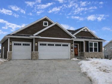688 Round Rock (MOH63) Drive, Howell, MI 48843