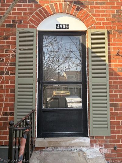 4905 Coventry Street, Royal Oak, MI 48073 Main Photo