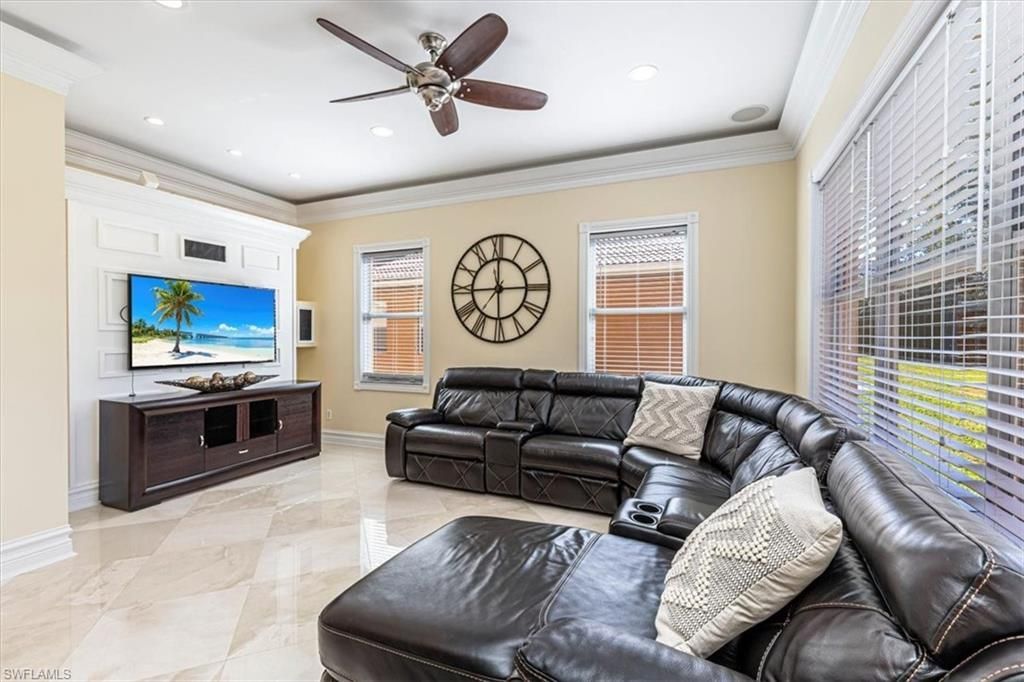 2135 Par Dr, Naples, FL 34120 Photo