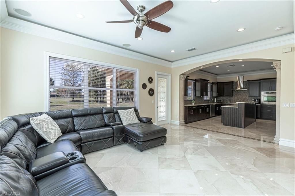 2135 Par Dr, Naples, FL 34120 Photo