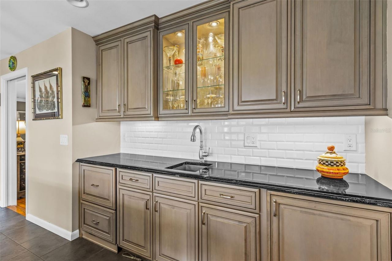 1500 E Crooked Lake Drive, Eustis, FL 32726 Photo