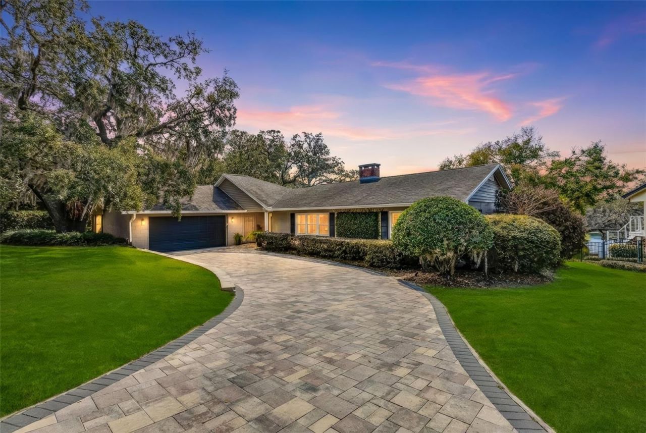 1500 E Crooked Lake Drive, Eustis, FL 32726 Photo