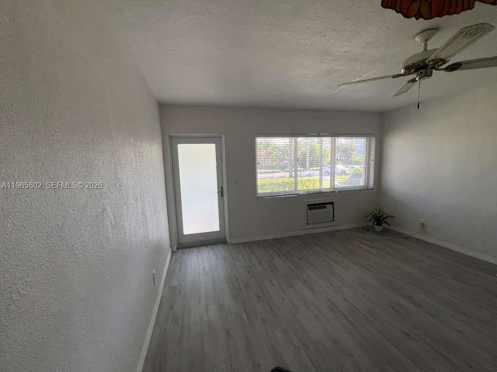 600 Layne Blvd , Unit 110, Hallandale Beach, FL 33009 Photo