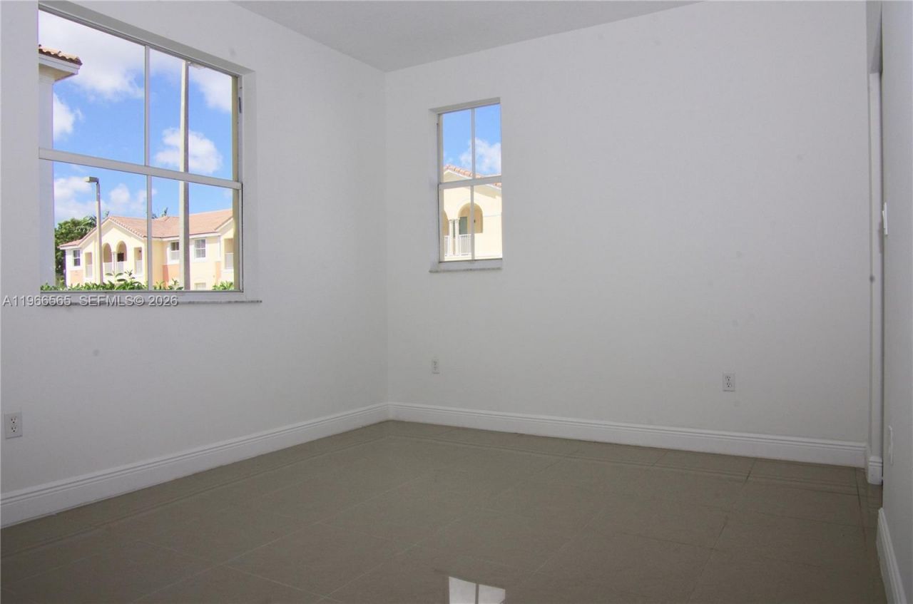 2826 SE 16th Pl, Unit 100, Homestead, FL 33035 Photo