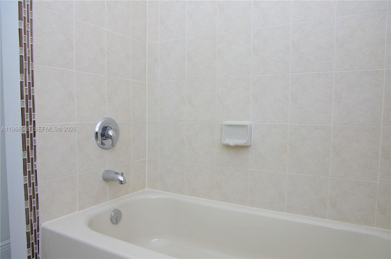 2826 SE 16th Pl, Unit 100, Homestead, FL 33035 Photo