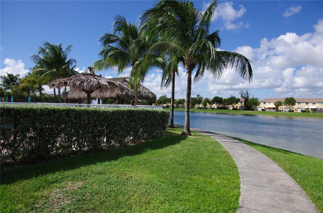 2826 SE 16th Pl, Unit 100, Homestead, FL 33035 Photo