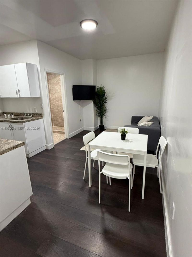 337 SW 10th Ave, Miami, FL 33130 Photo