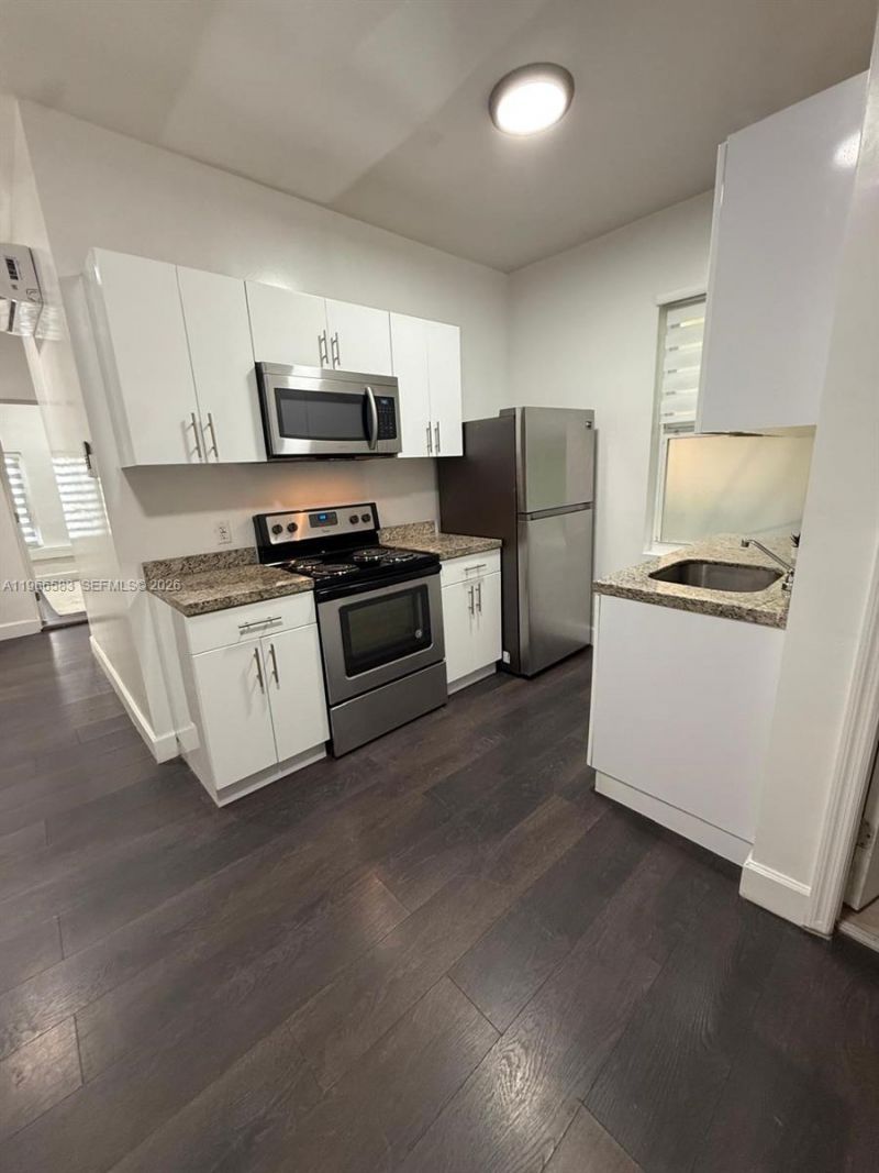 337 SW 10th Ave, Miami, FL 33130 Photo