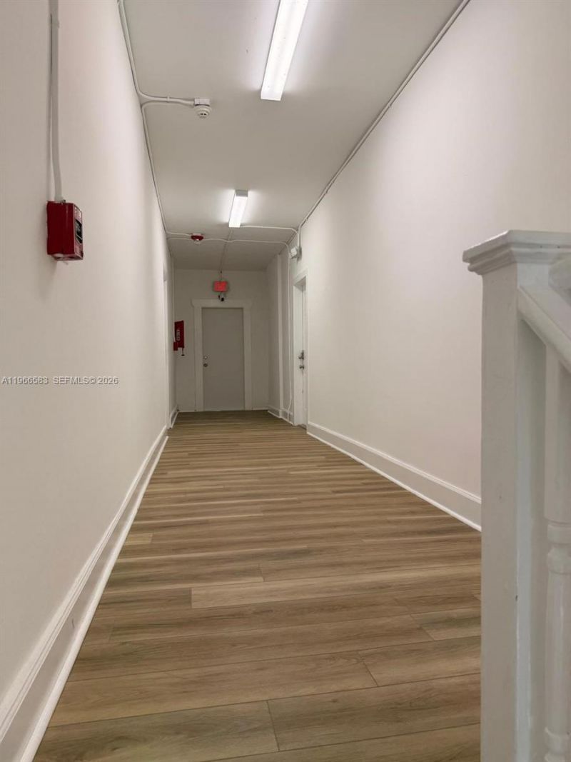 337 SW 10th Ave, Miami, FL 33130 Photo