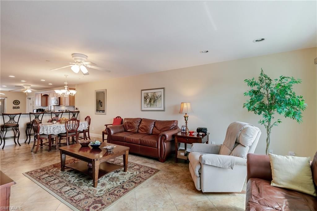 208 Cape Coral Pkwy E, Unit 208, Cape Coral, FL 33904 Photo