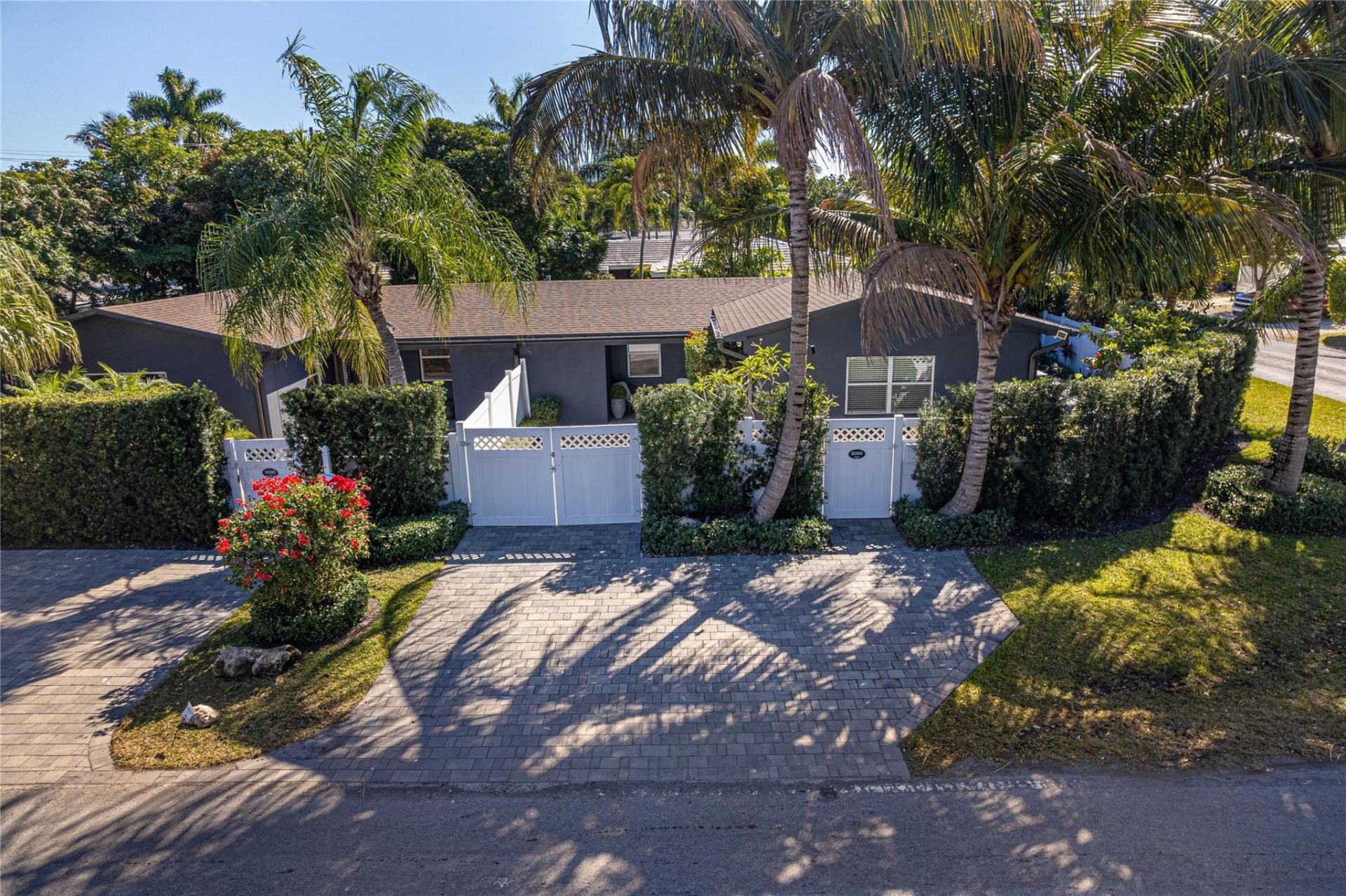 2000 NE 18th Street, Fort Lauderdale, FL 33305 Photo