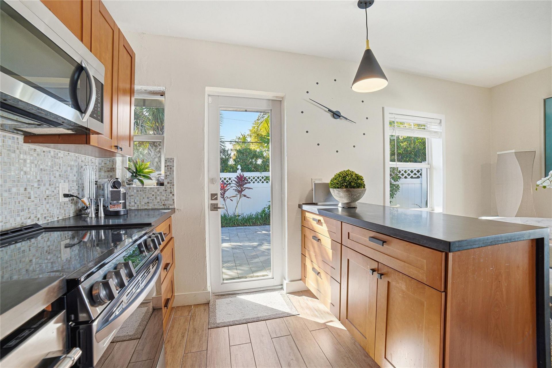 2000 NE 18th Street, Fort Lauderdale, FL 33305 Photo