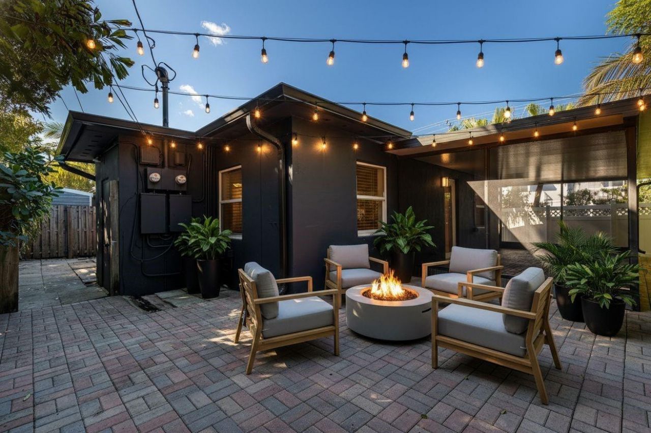 2000 NE 18th Street, Fort Lauderdale, FL 33305 Photo