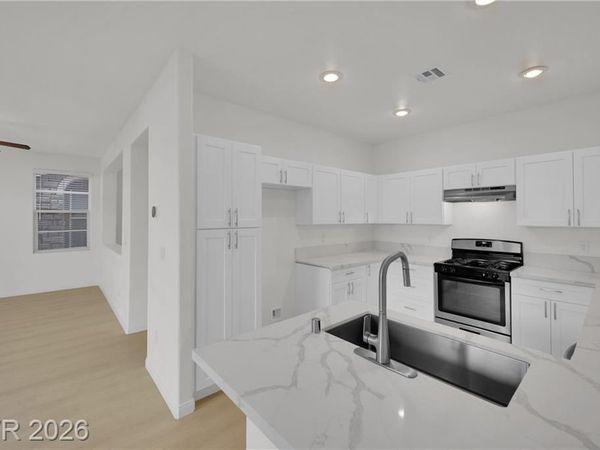 8668 Diamond Sand Avenue, Las Vegas, NV 89178