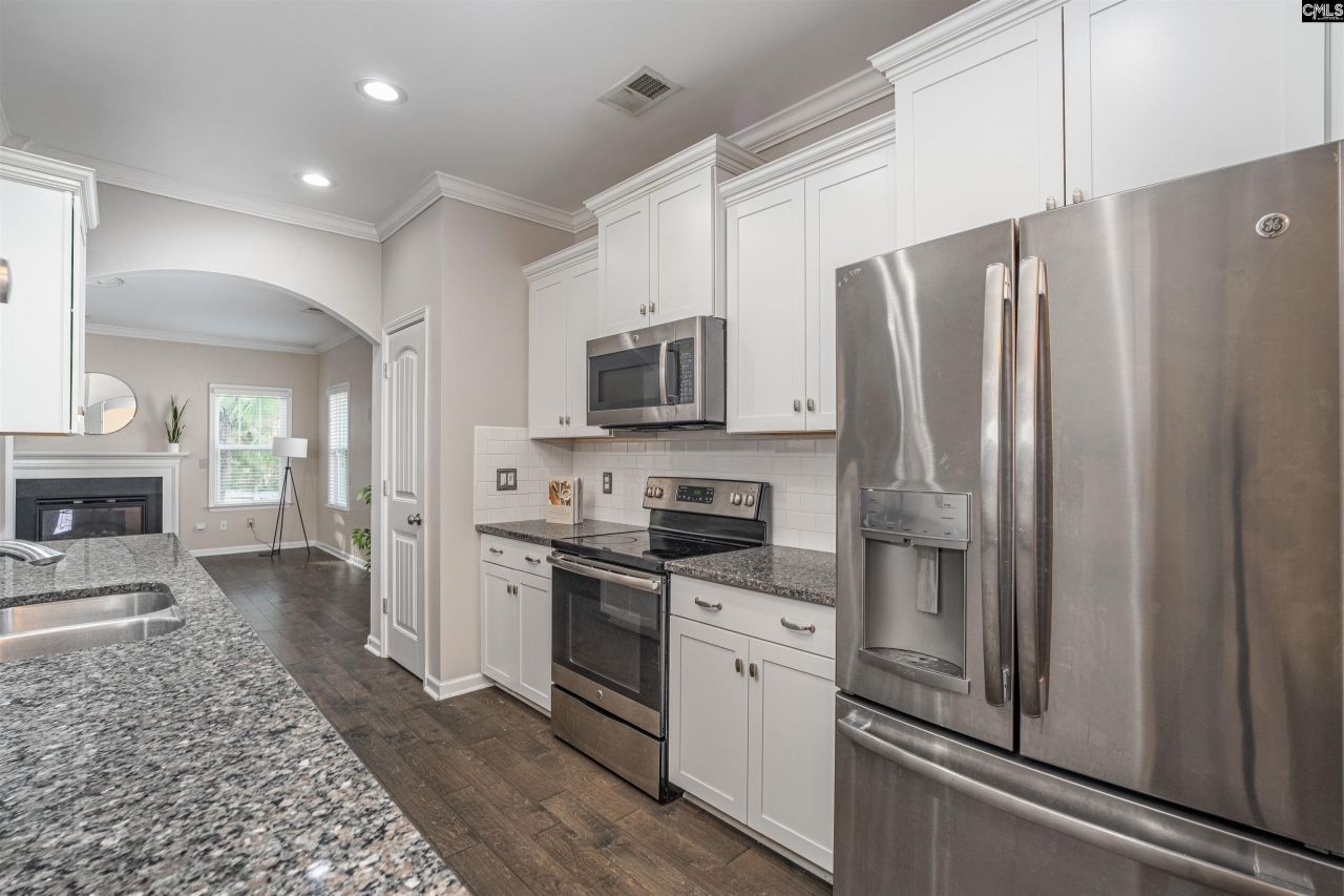 312 Lanyard Lane  Photo 10