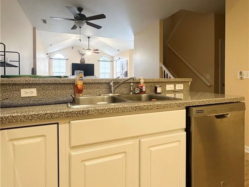 404 River Glen Drive NE, Warren, OH 44484 Photo 14