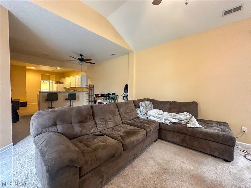 404 River Glen Drive NE, Warren, OH 44484 Photo 7