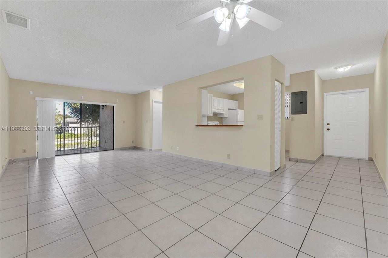 12272 Royal Palm Blvd , Unit A-5, Coral Springs, FL 33065 Photo