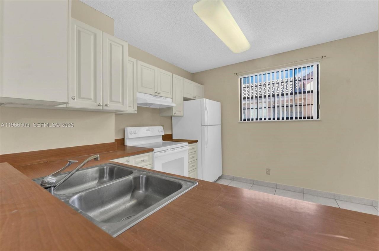 12272 Royal Palm Blvd , Unit A-5, Coral Springs, FL 33065 Photo