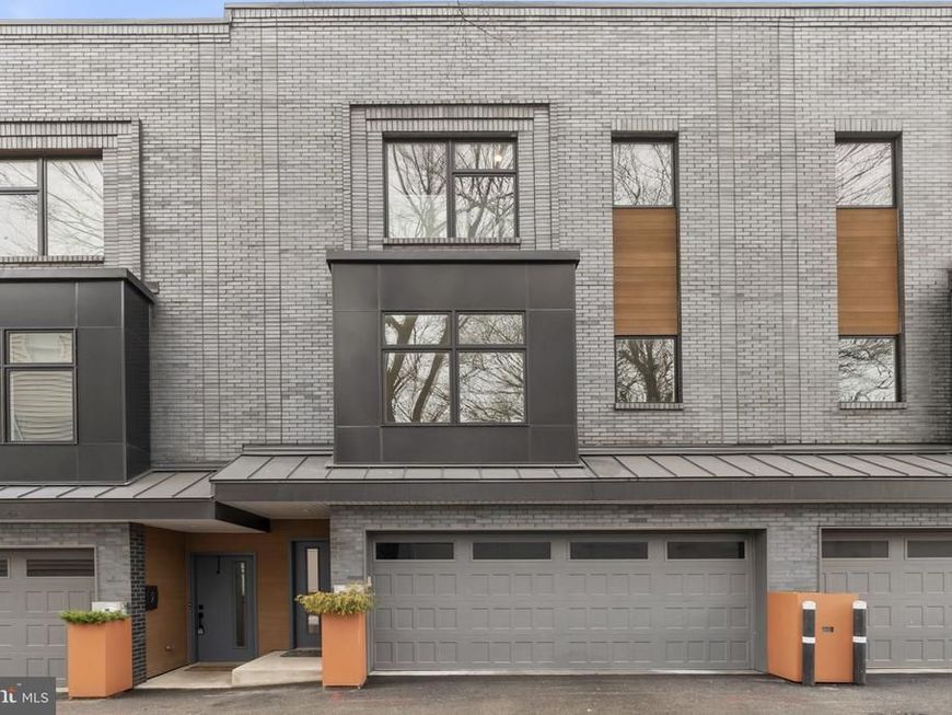 263 Hermitage Street, Unit 6, Philadelphia, PA 19127 Main Photo