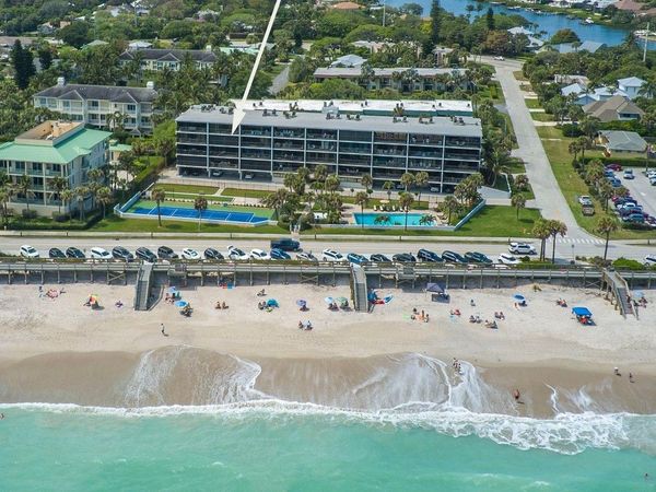 4141 Ocean Drive, Unit 402, Vero Beach, FL 32963