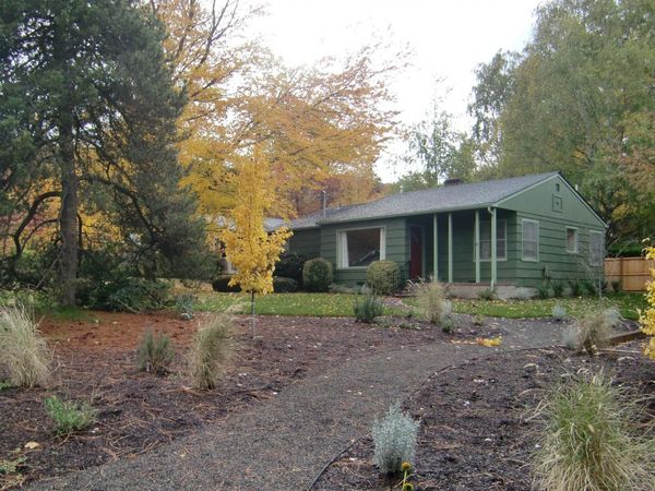 843 Hillview Drive, Ashland, OR 97520