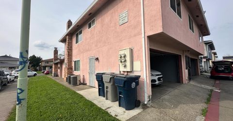 67 Nedra Ct, Sacramento, CA 95822 Photo