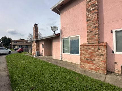 67 Nedra Ct, Sacramento, CA 95822 Photo
