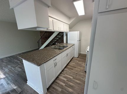 67 Nedra Ct, Sacramento, CA 95822 Photo