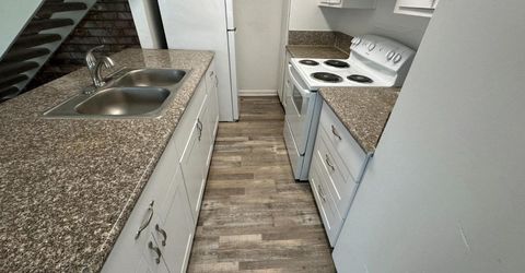 67 Nedra Ct, Sacramento, CA 95822 Photo