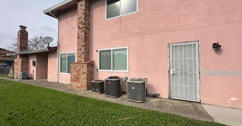 67 Nedra Ct, Sacramento, CA 95822 Photo