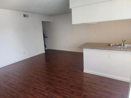 67 Nedra Ct, Sacramento, CA 95822 Photo