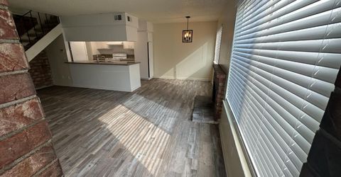 67 Nedra Ct, Sacramento, CA 95822 Photo