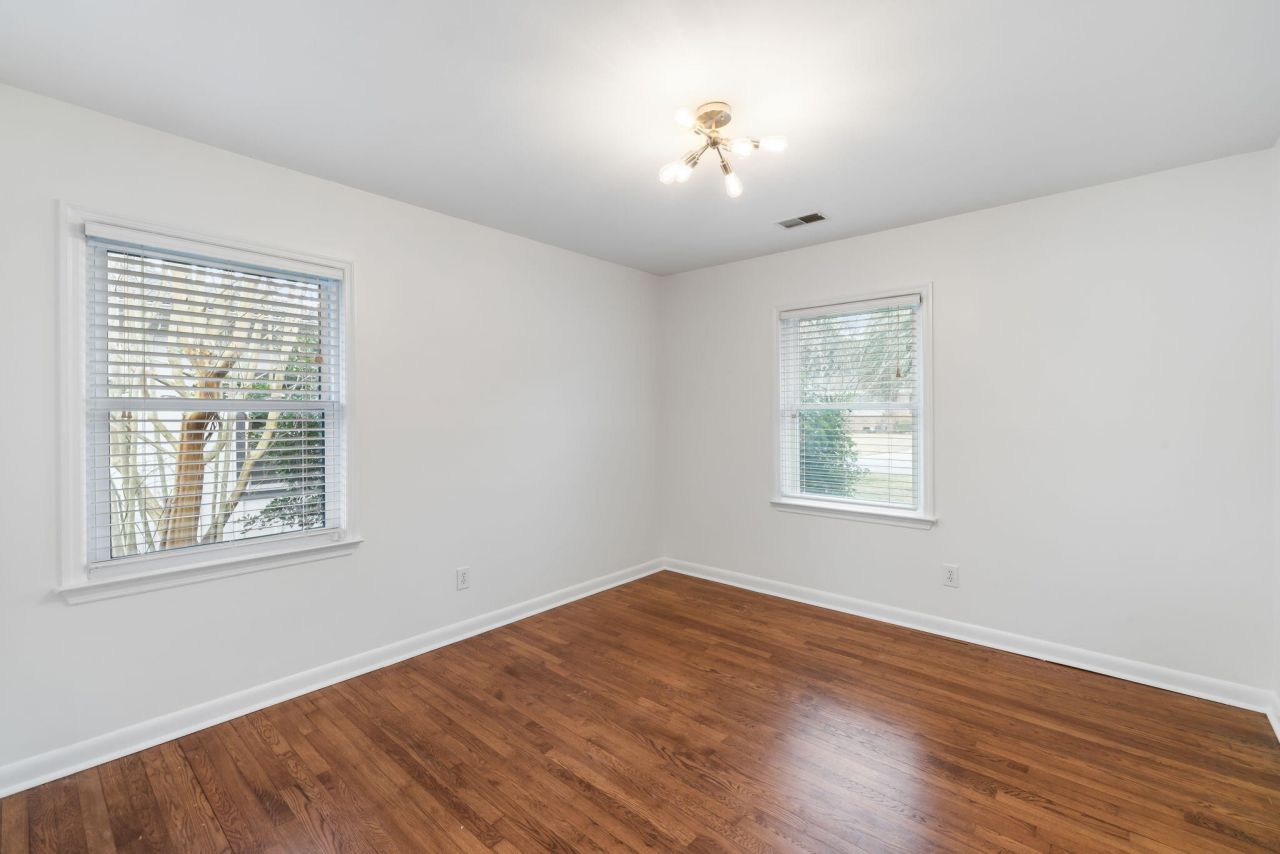 1520 Birthright Street Photo 23