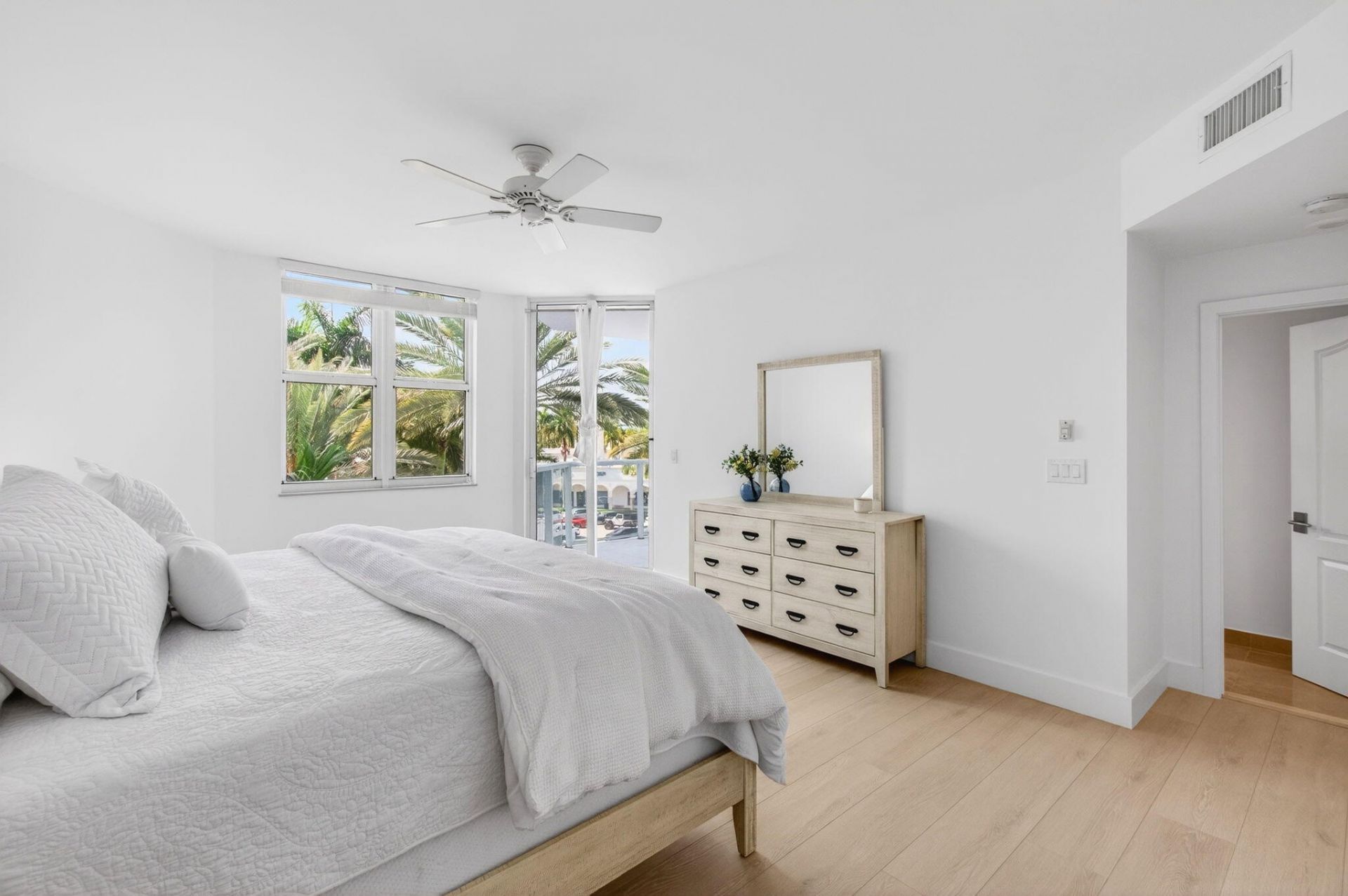 500 SE Mizner Boulevard, Unit A311, Boca Raton, FL 33432 Photo