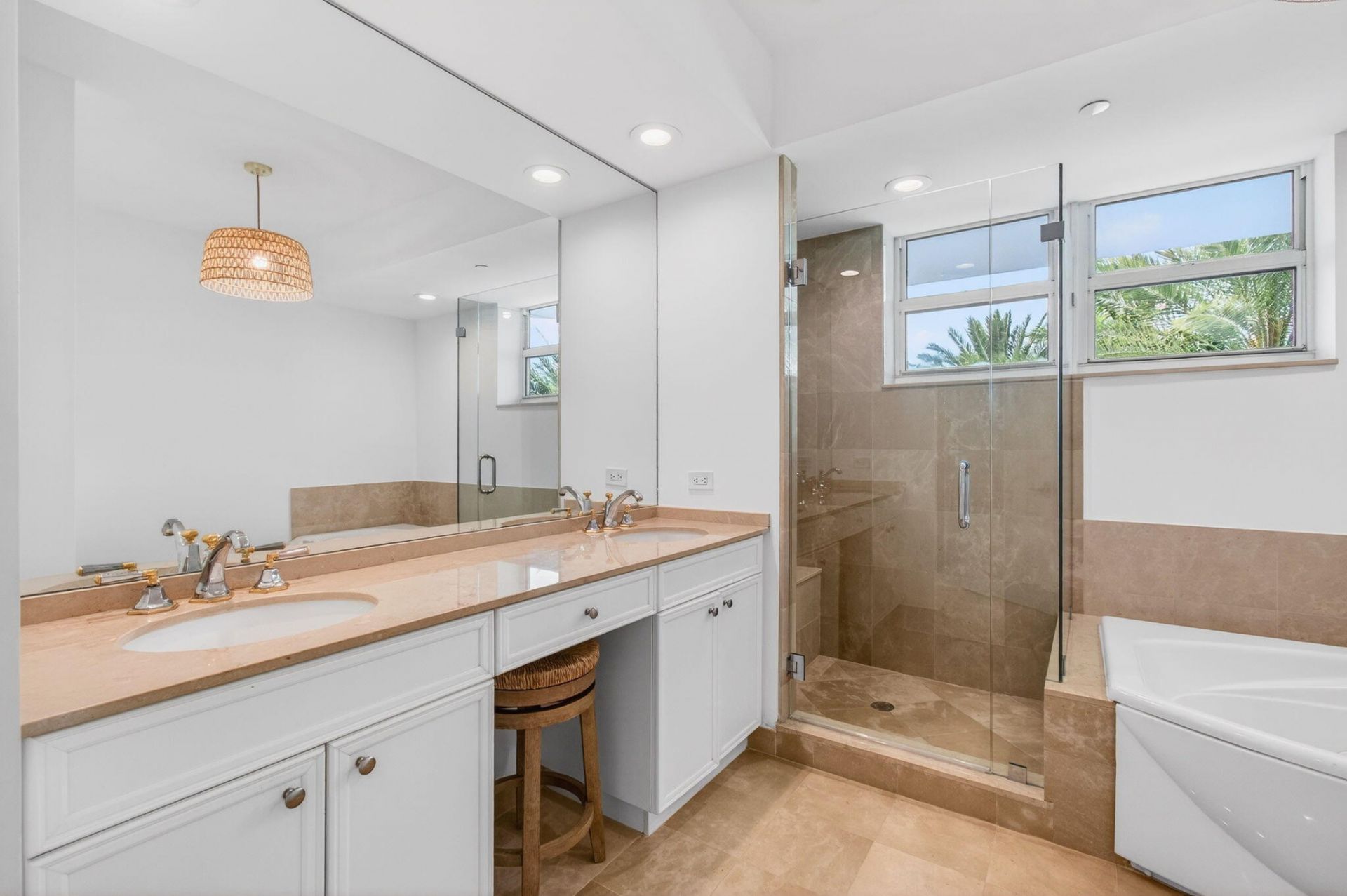 500 SE Mizner Boulevard, Unit A311, Boca Raton, FL 33432 Photo