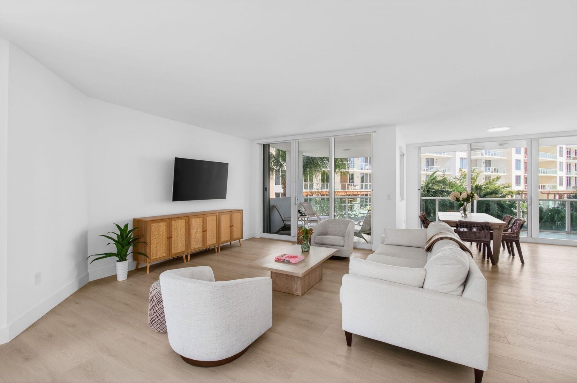 500 SE Mizner Boulevard, Unit A311, Boca Raton, FL 33432 Photo