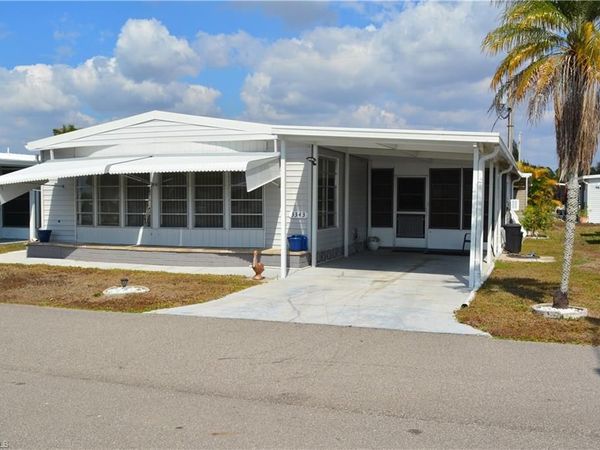 3343 Rainbow LN, NORTH FORT MYERS, FL 33903