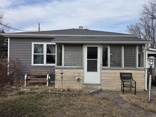 411 Matilda Street, Elnora, IN 47529