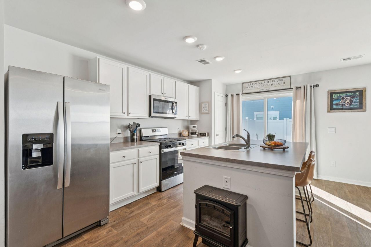 134 Orchid Bloom Circle Photo 14