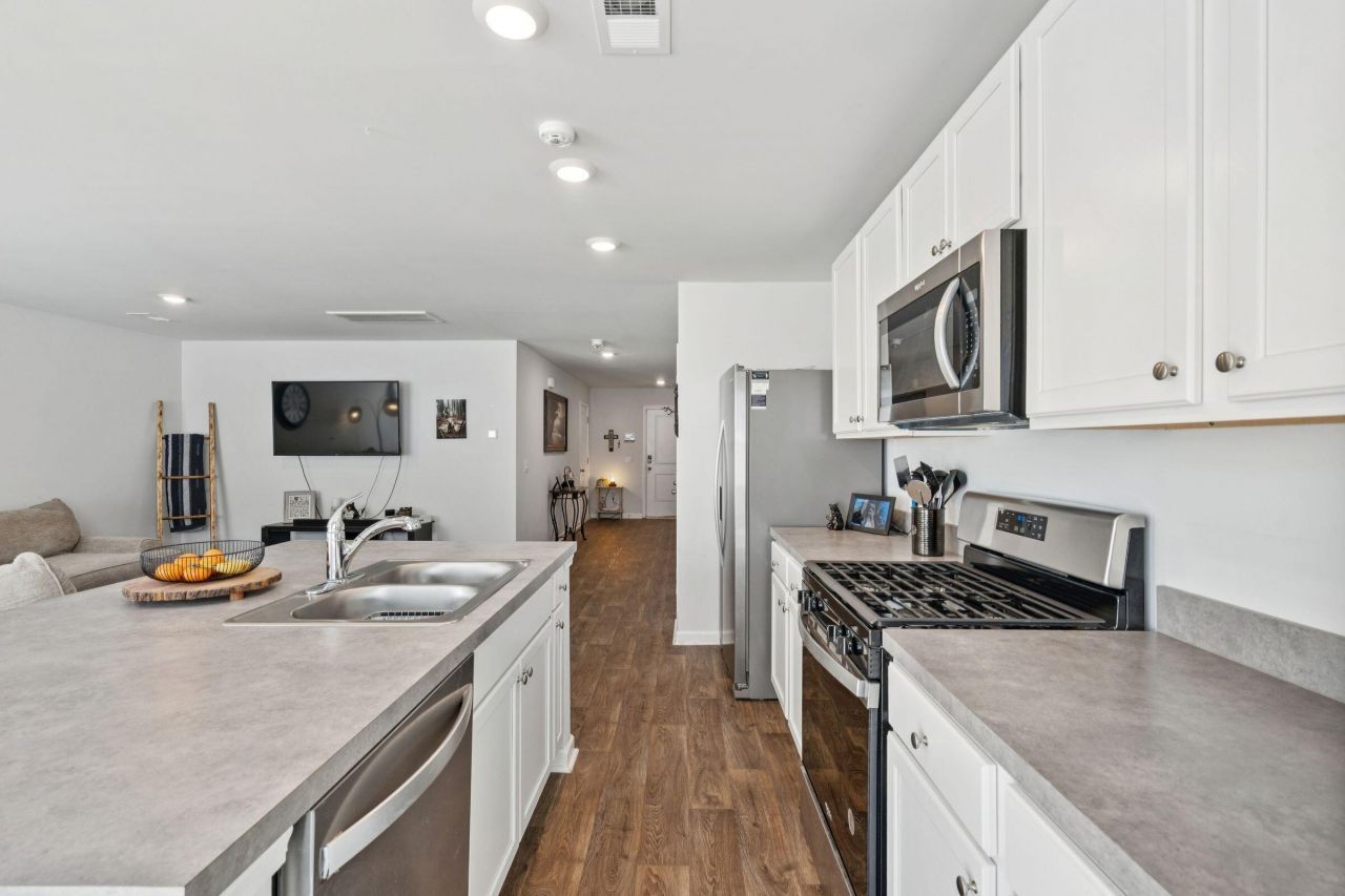 134 Orchid Bloom Circle Photo 17