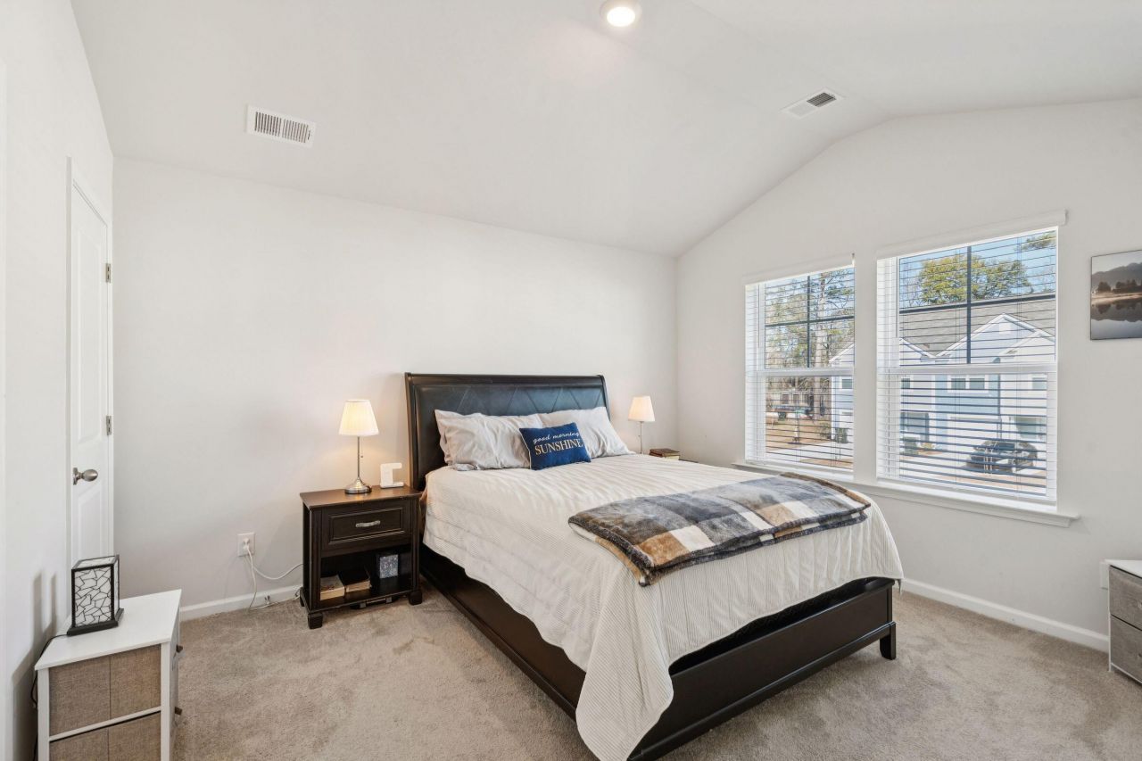 134 Orchid Bloom Circle Photo 22