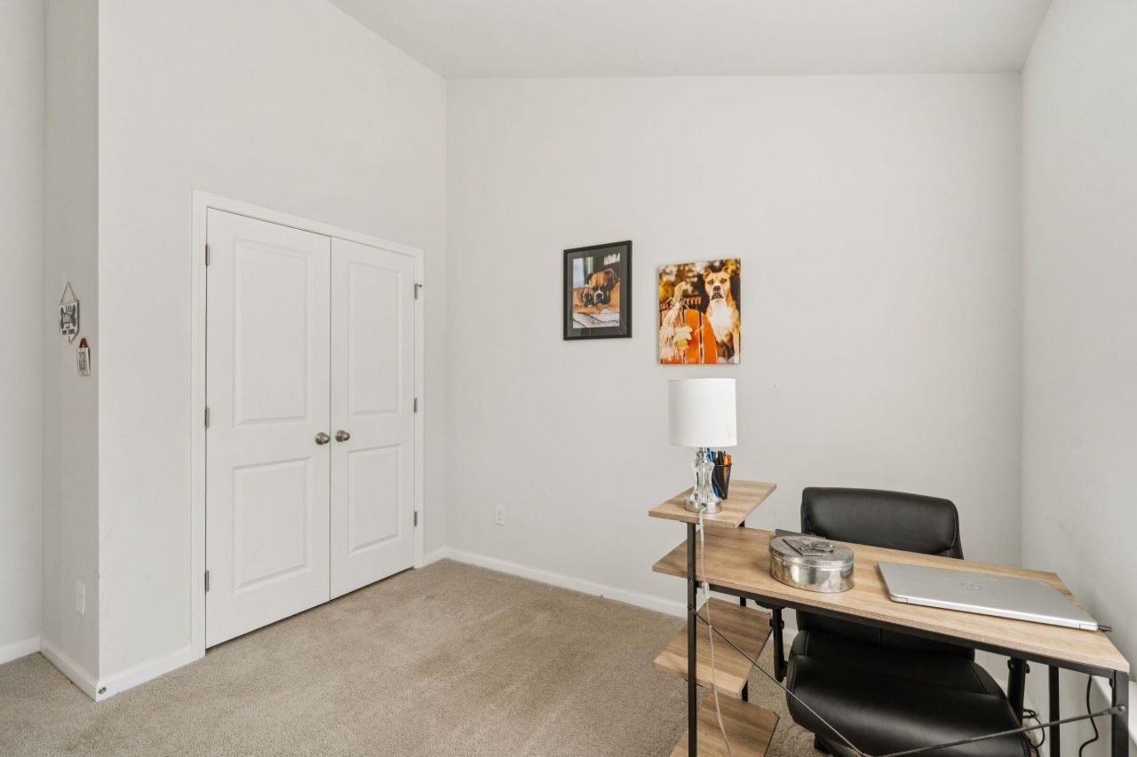 134 Orchid Bloom Circle Photo 32