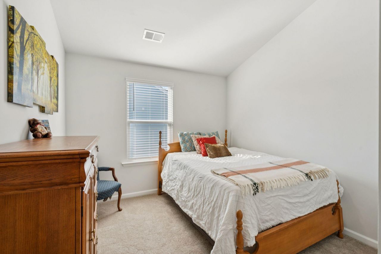 134 Orchid Bloom Circle Photo 34