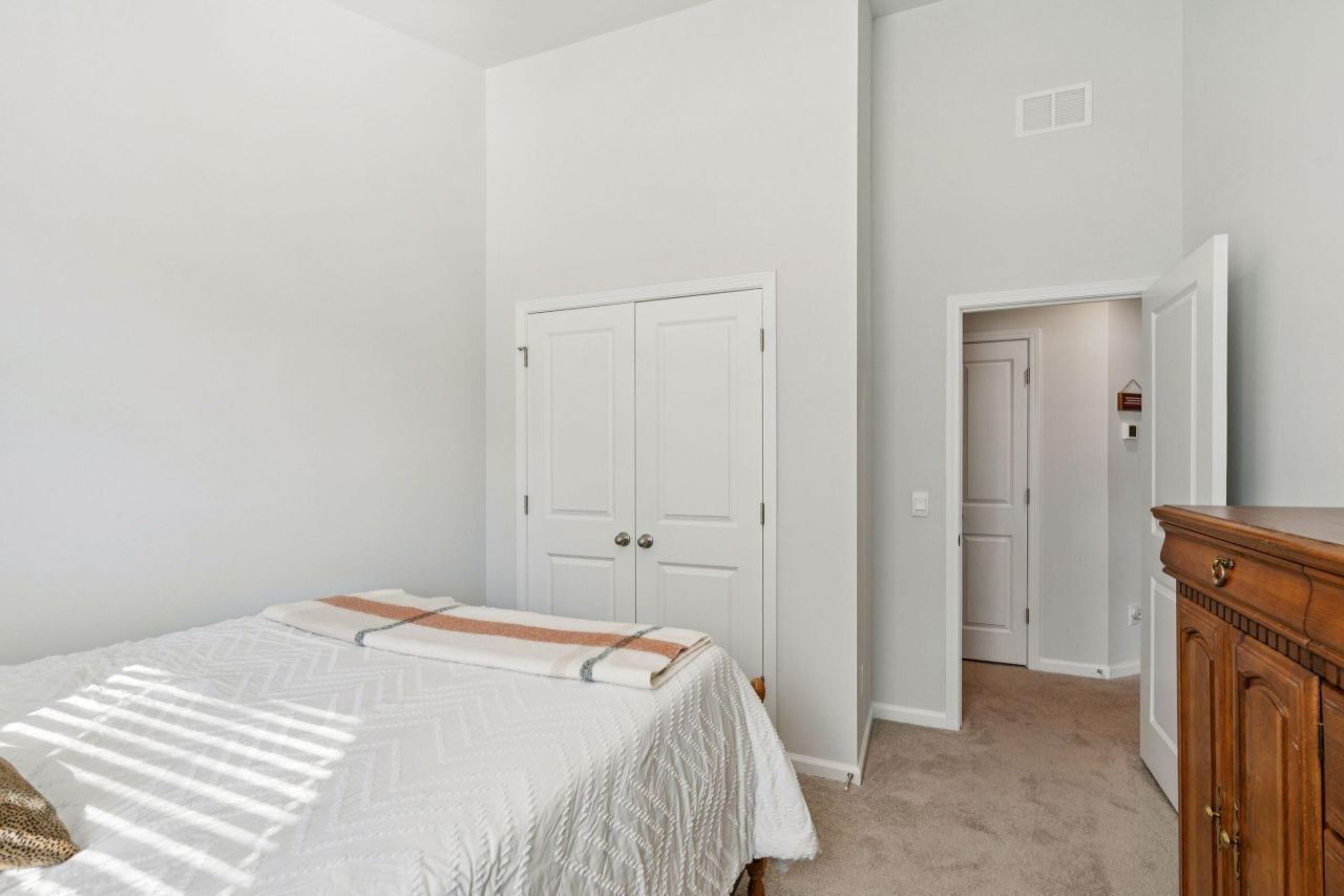 134 Orchid Bloom Circle Photo 35