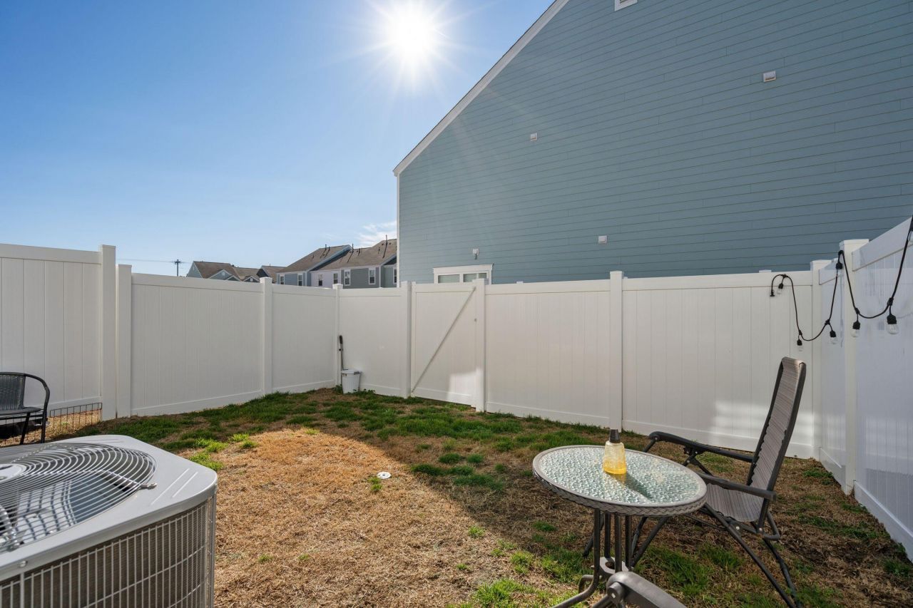 134 Orchid Bloom Circle Photo 39