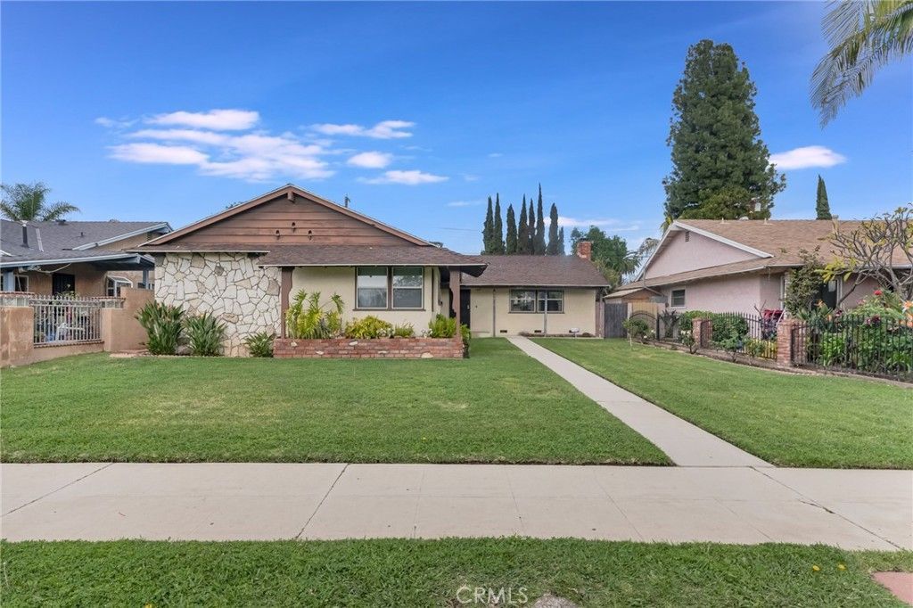 15235 Lassen Street, San Fernando, CA 91345 Main Photo