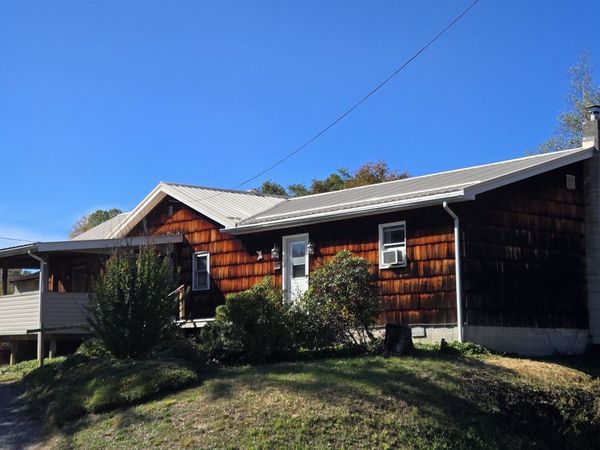 7419 Union Road, Philippi, WV 26416