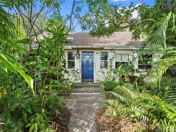 895 SW 29th Terrace, Palm City, FL 34990