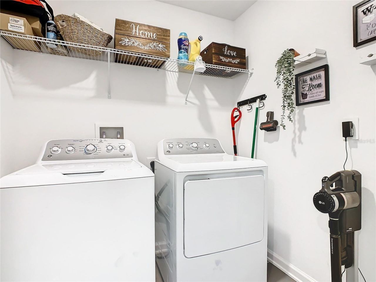 1042 John Jacob Road, Davenport, FL 33837 Photo